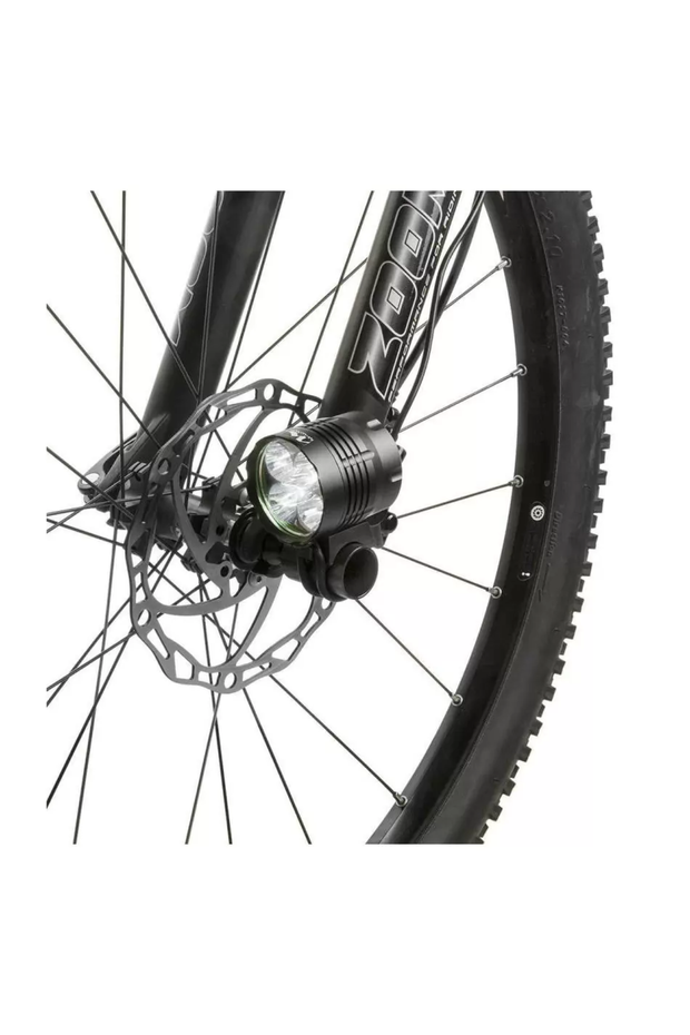 Soporte de Lámpara M-Wave – Montaje en Eje de Liberación Rápida | GREGG